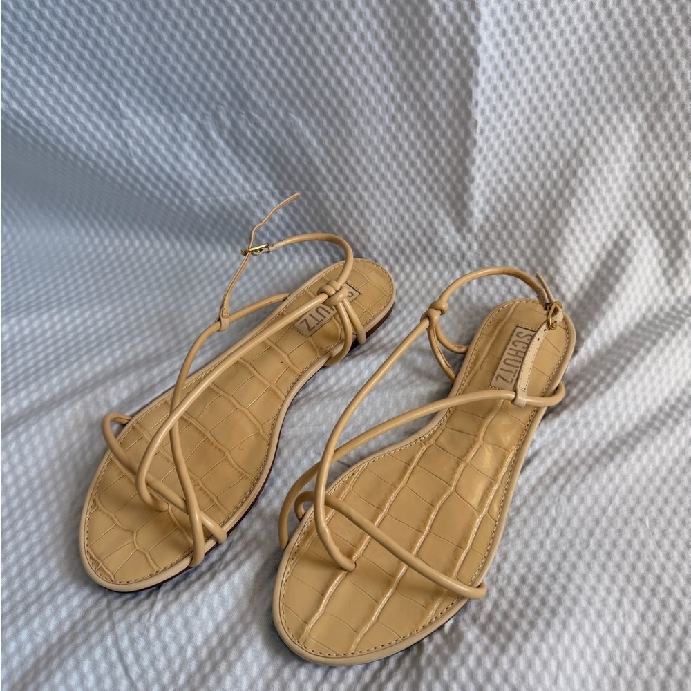 SCHUTZ Tan Strappy Flats Sandals Beige Geniune Leather Size 7B
